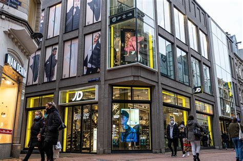 jd sports store amsterdam.